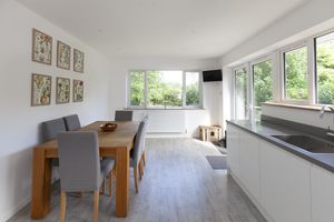 Lindfield_Kitchen / Dining Room (2)- click for photo gallery